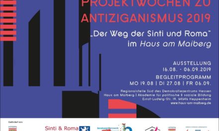 Regionalstelle Süd des Demokratiezentrums zeigt Ausstellung „Der Weg der Sinti und Roma“ mit Begleitprogramm